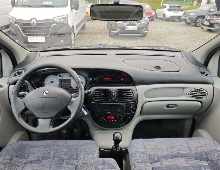Renault Scénic 15