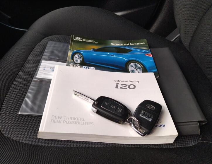 Hyundai i20 21