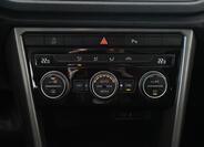 Volkswagen T-Roc 21