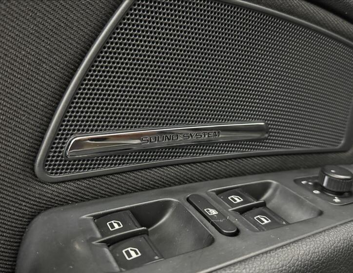 Škoda Superb 28
