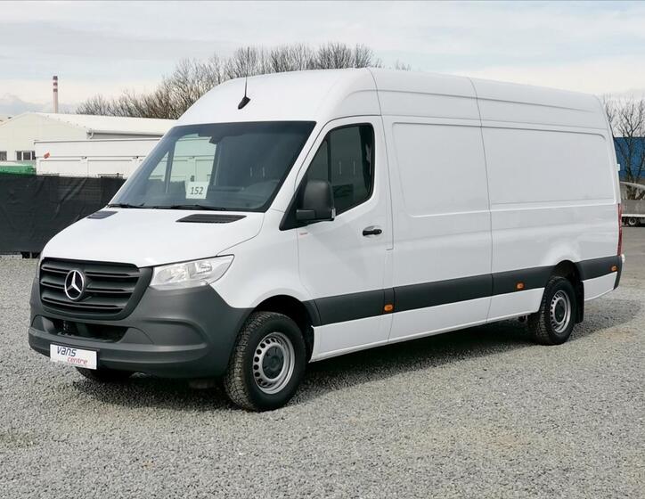 Mercedes-Benz Sprinter 1