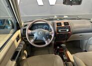 Nissan Terrano 25