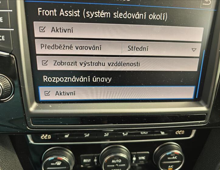 Volkswagen Passat 22