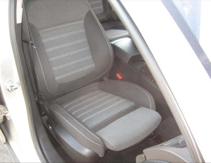 Opel Insignia 15