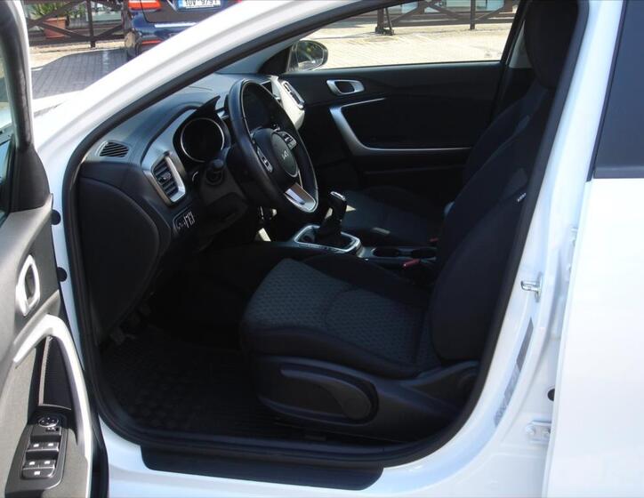 KIA Ceed 14