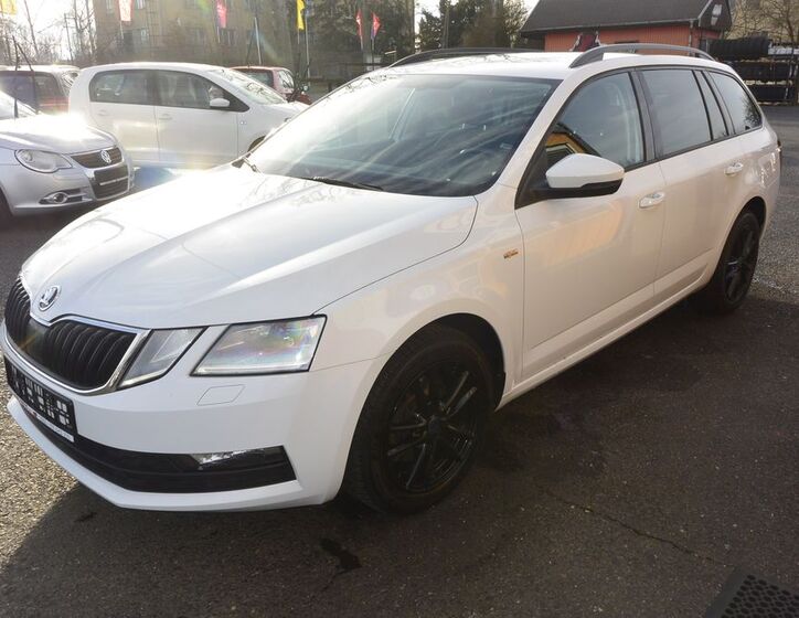 Škoda Octavia 1
