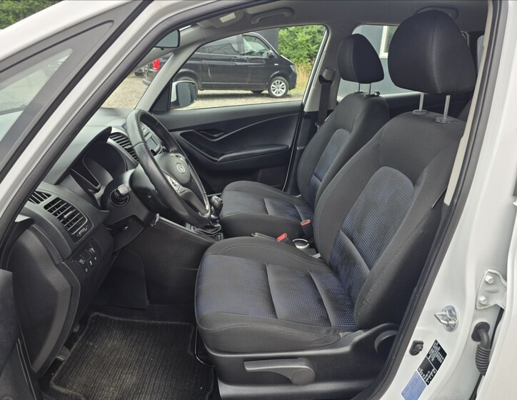 Hyundai ix20 7