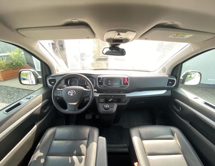 Toyota ProAce Verso 17