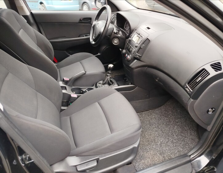 Hyundai i30 29