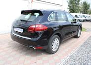 Porsche Cayenne 4