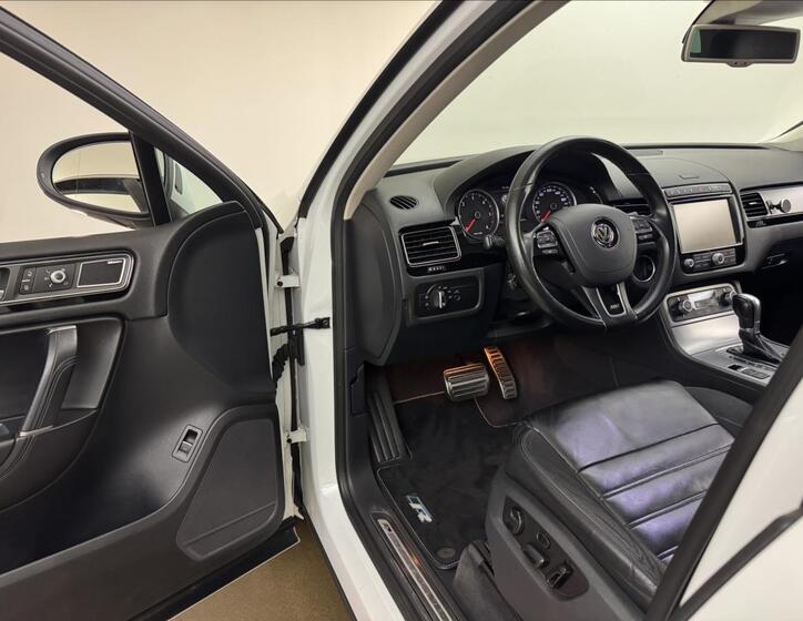 Volkswagen Touareg 36
