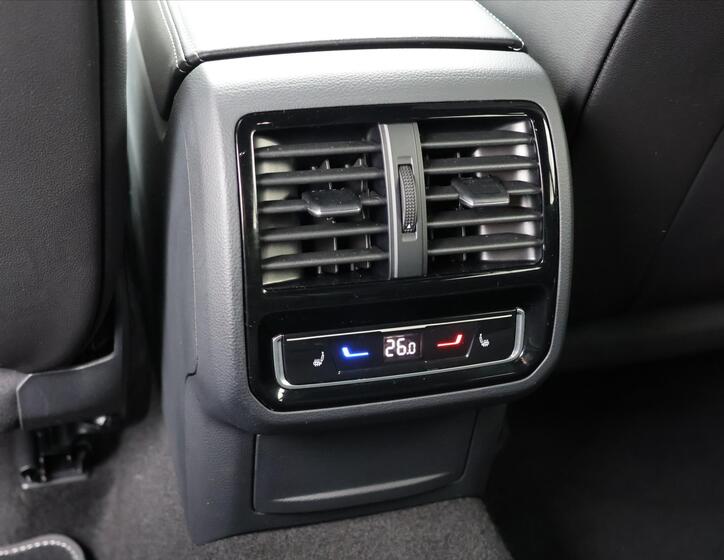 Volkswagen Arteon 38