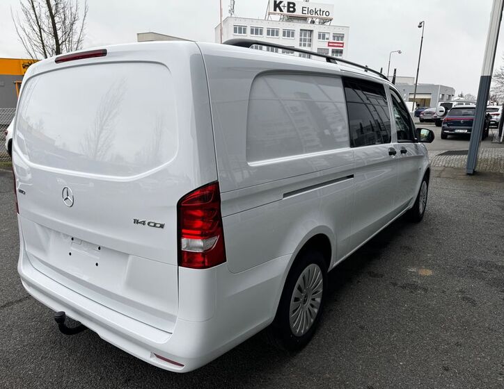 Mercedes-Benz Vito 4