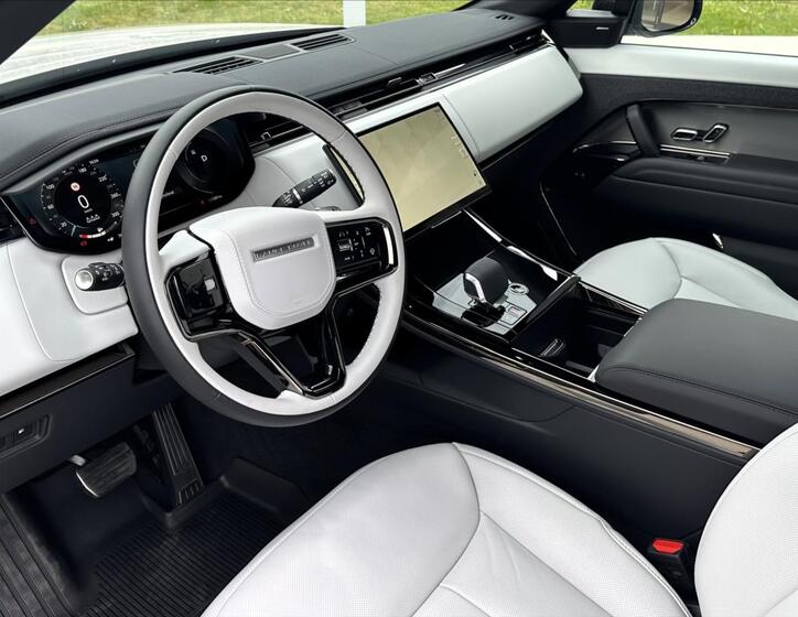 Land Rover Range Rover Sport 13