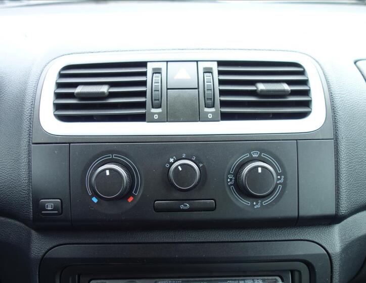 Škoda Fabia 19