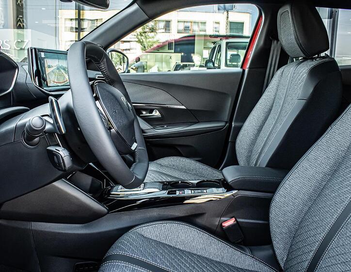 Peugeot 2008 11