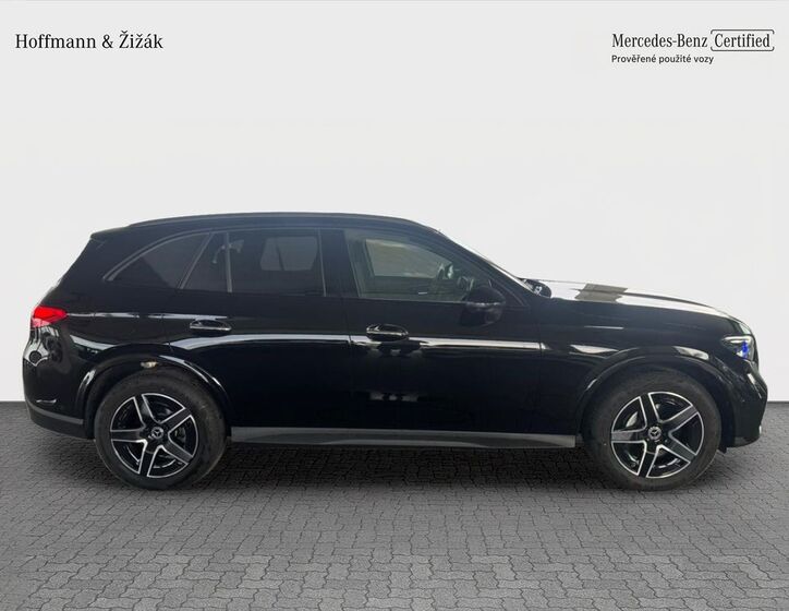 Mercedes-Benz GLC 8