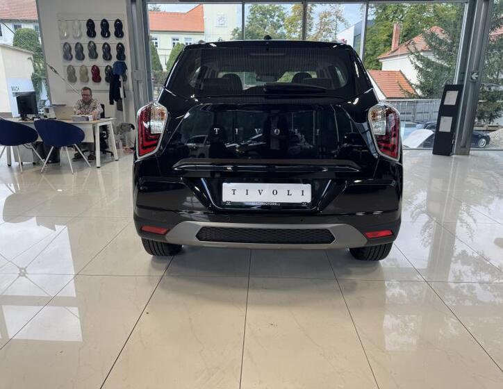 SsangYong Tivoli 6