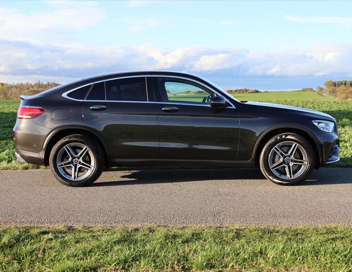 Mercedes-Benz GLC 8
