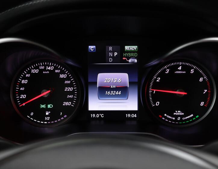 Mercedes-Benz GLC 25