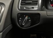 Volkswagen Golf 19