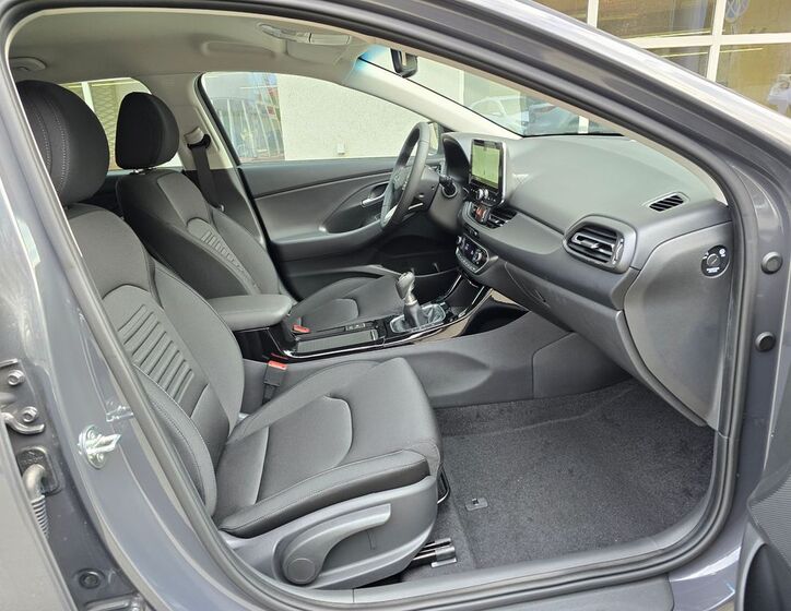Hyundai i30 21