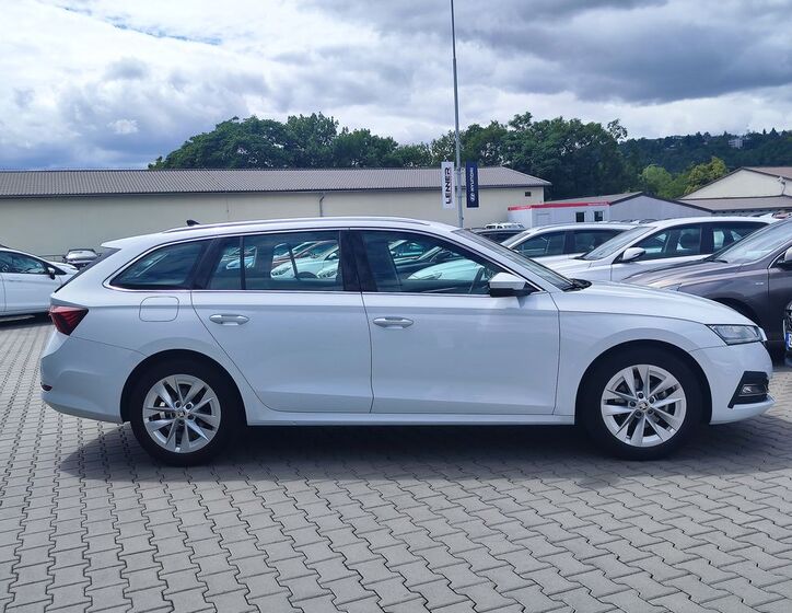 Škoda Octavia 4
