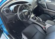 Mazda 3 7