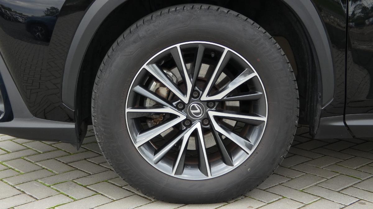Lexus NX 350h