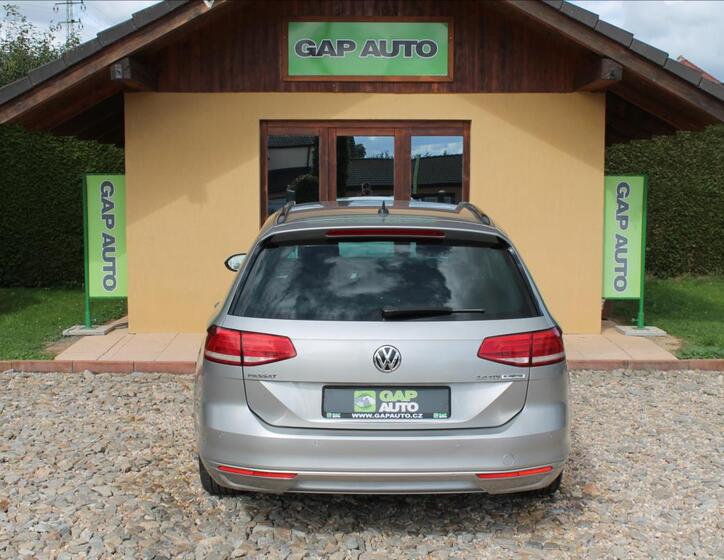 Volkswagen Passat 5