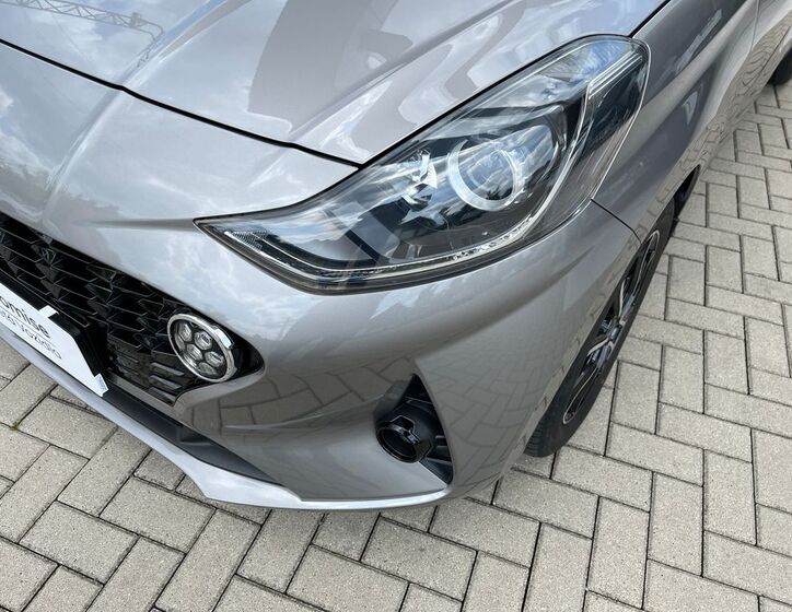 Hyundai i10 10