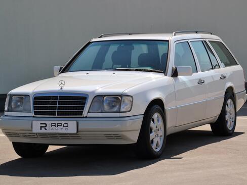 Mercedes-Benz 124