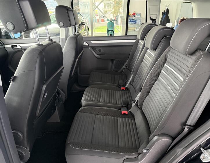 Volkswagen Touran 21