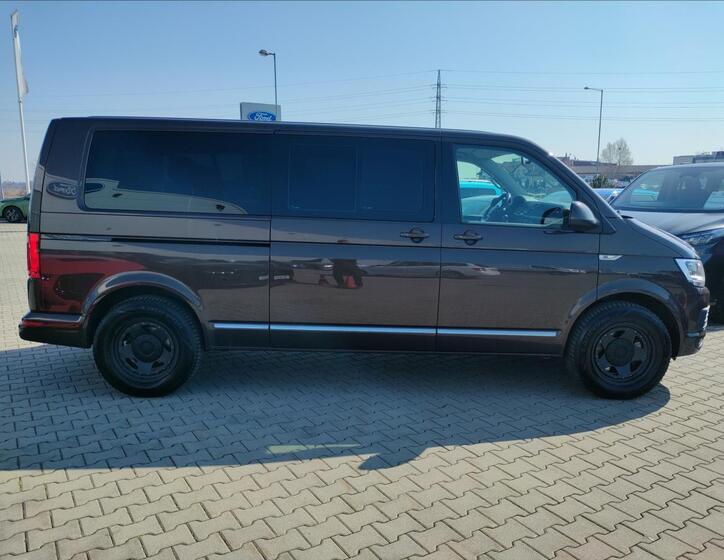 Volkswagen Caravelle 6