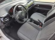 Volkswagen up! 6