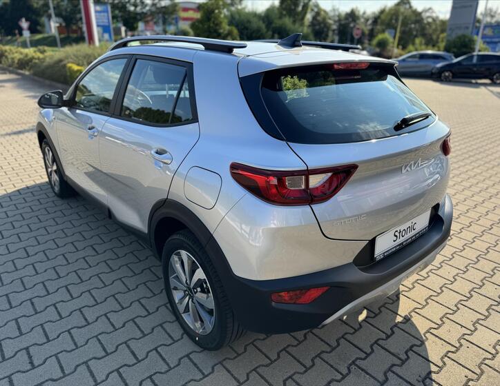 KIA Stonic 5