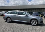 Škoda Superb 8