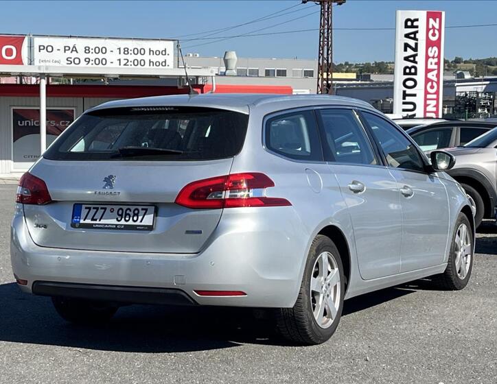 Peugeot 308 5