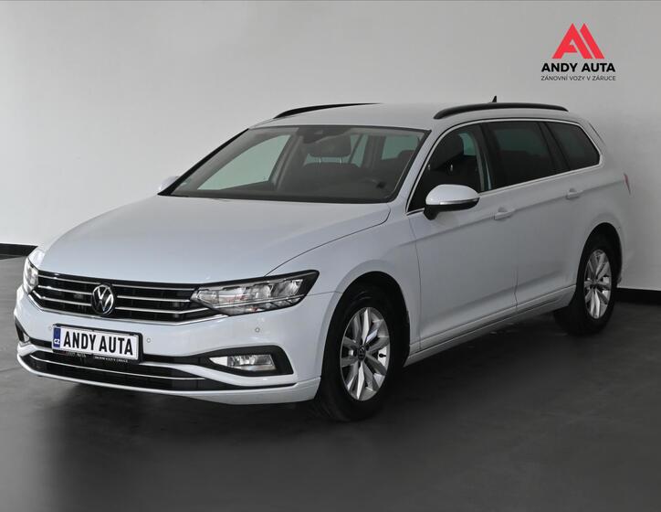 Volkswagen Passat 1