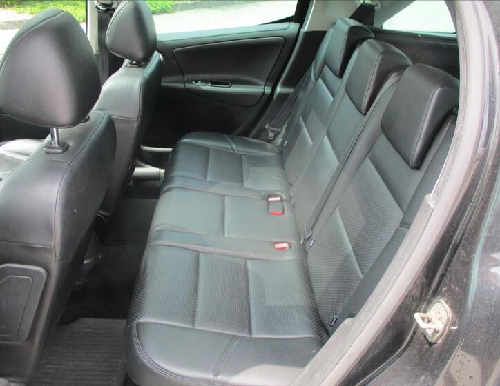 Peugeot 207 8