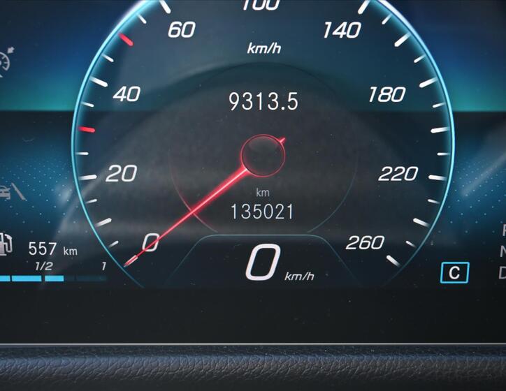 Mercedes-Benz GLB 3