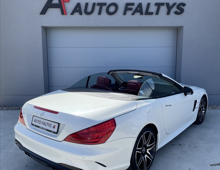Mercedes-Benz SL 12