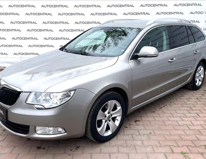 Škoda Superb 3