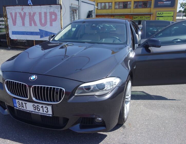 BMW Řada 5 15