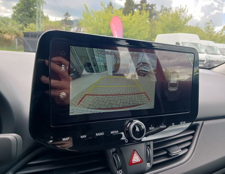 Hyundai i30 22