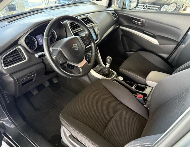 Suzuki SX4 7