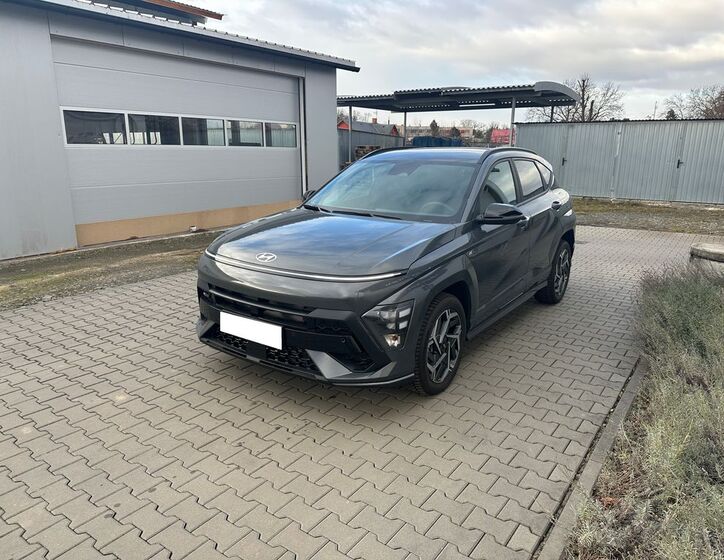 Hyundai Kona 3