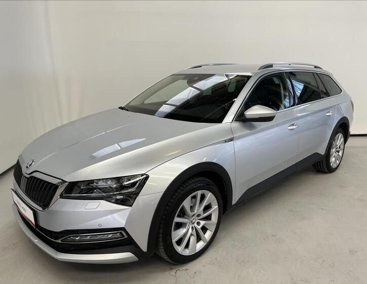 Škoda Superb 1