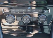 Volkswagen Golf 21