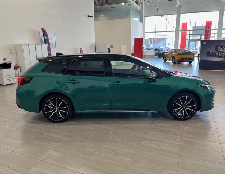Toyota Corolla 4